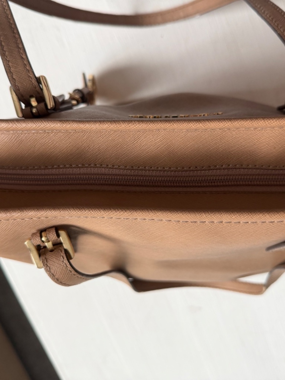 Patricia Nash Genuine Leather Crossbody Bag British Tan Brass Buckle Purse - Picture 2 of 8